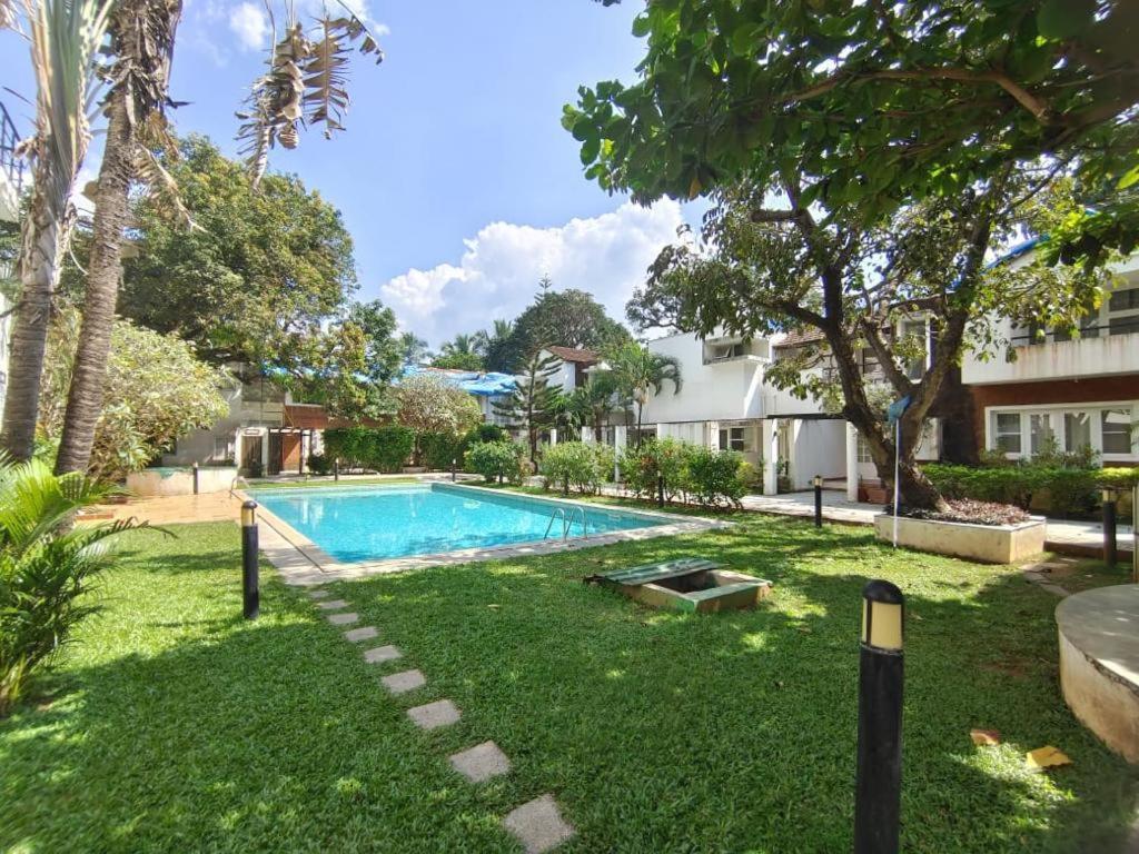 Villa M - Solitude 2 Candolim Goa 3Bhk, Pool Facing, Near Beach, Free Breakfast, Free Wifi And Prime Location Buitenkant foto