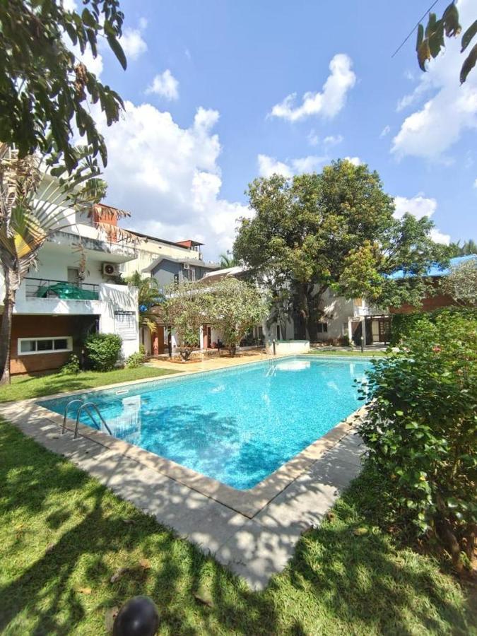 Villa M - Solitude 2 Candolim Goa 3Bhk, Pool Facing, Near Beach, Free Breakfast, Free Wifi And Prime Location Buitenkant foto