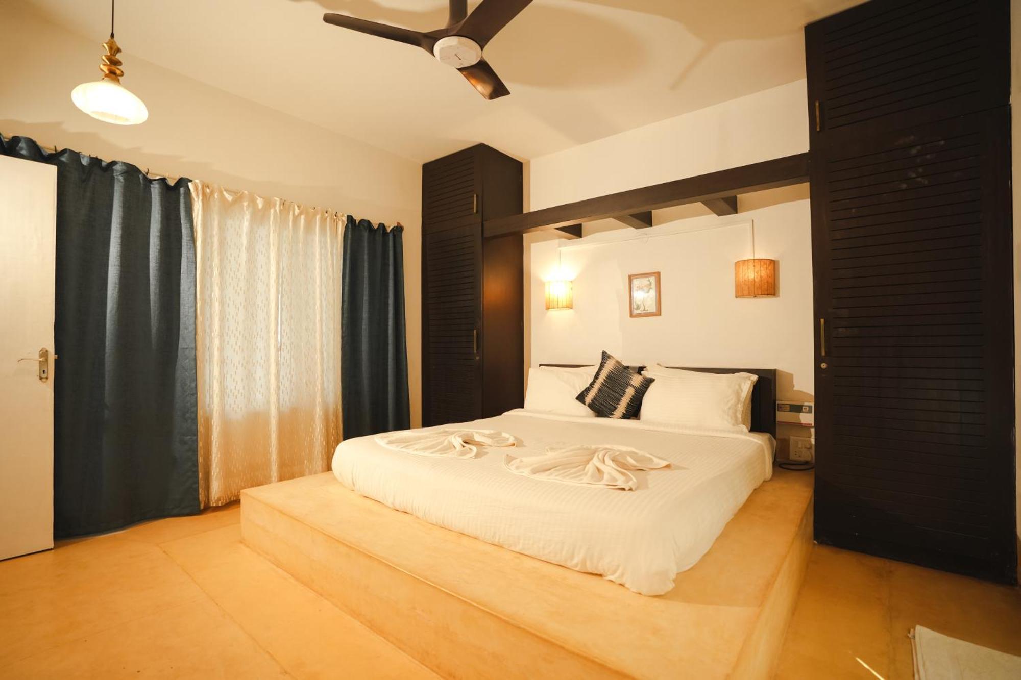 Villa M - Solitude 2 Candolim Goa 3Bhk, Pool Facing, Near Beach, Free Breakfast, Free Wifi And Prime Location Buitenkant foto