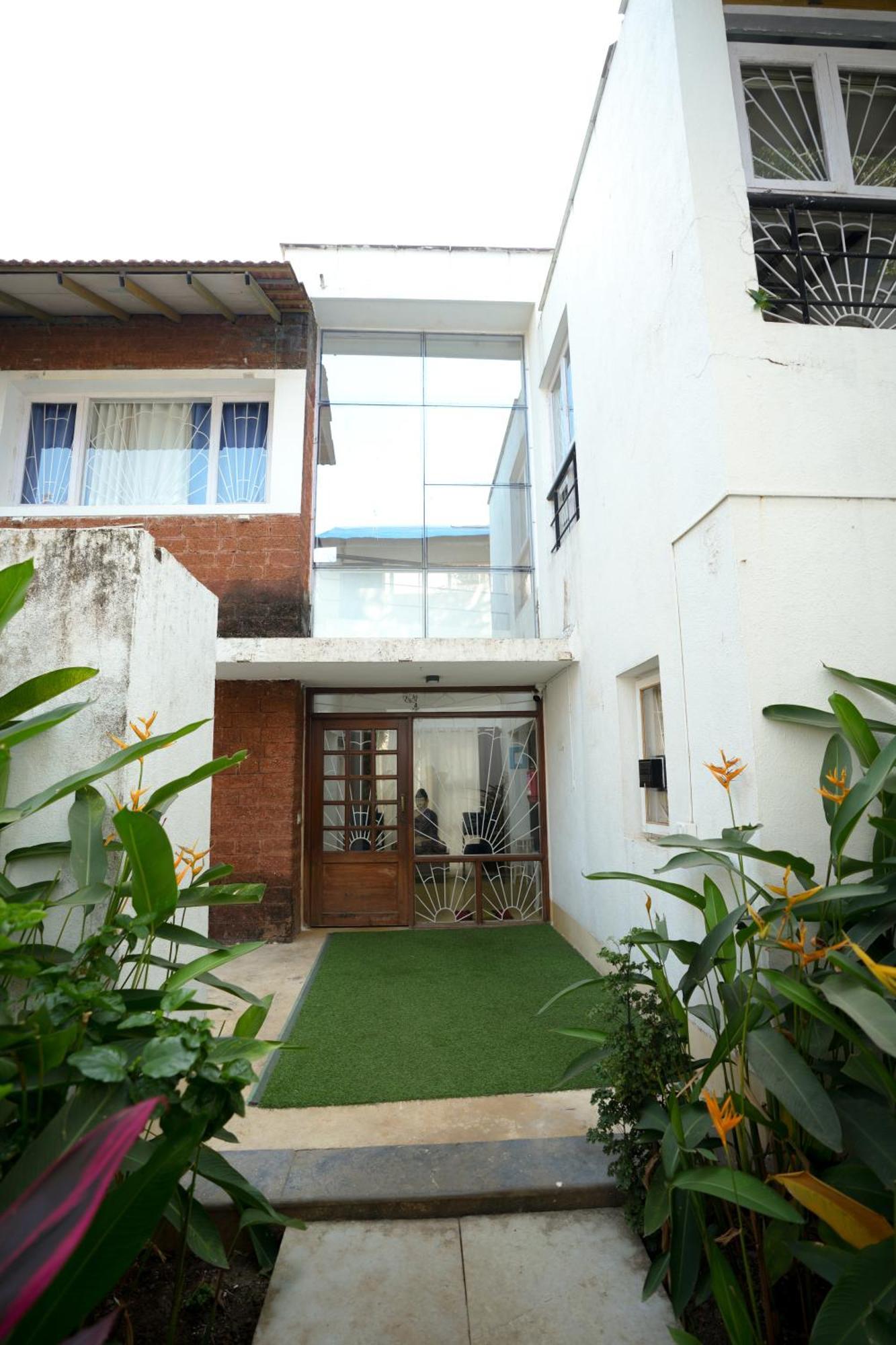 Villa M - Solitude 2 Candolim Goa 3Bhk, Pool Facing, Near Beach, Free Breakfast, Free Wifi And Prime Location Buitenkant foto