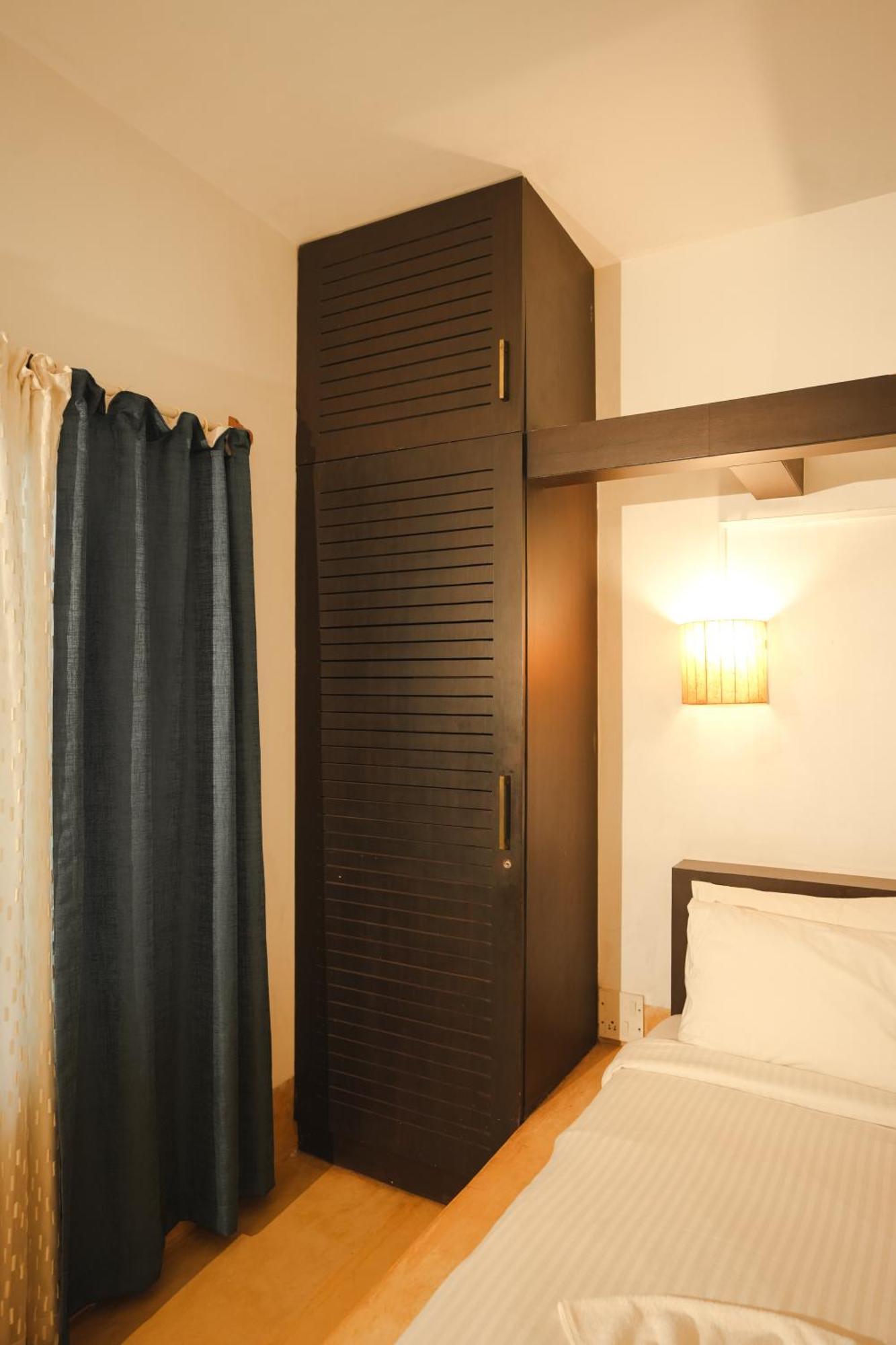 Villa M - Solitude 2 Candolim Goa 3Bhk, Pool Facing, Near Beach, Free Breakfast, Free Wifi And Prime Location Buitenkant foto